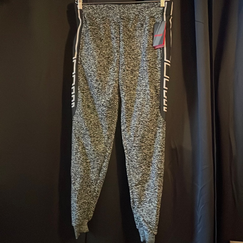 Cougar men’s sweatpants size XL black and white